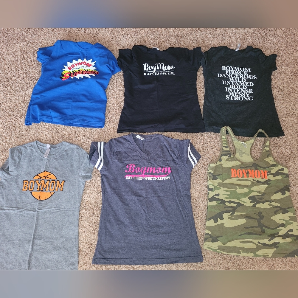 Boy mom brand t-shirts like new. Some unworn.
